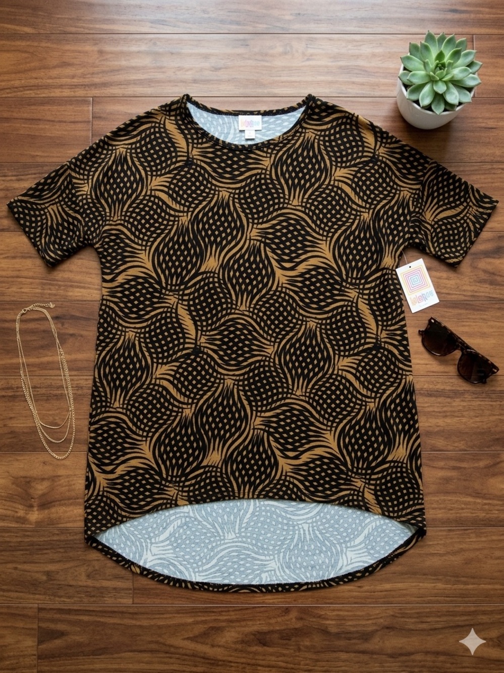 Lularoe Irma Tunic Small